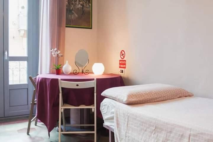 Casa Dani&Swing Bed&Books Bed and Breakfast Turin Exteriör bild