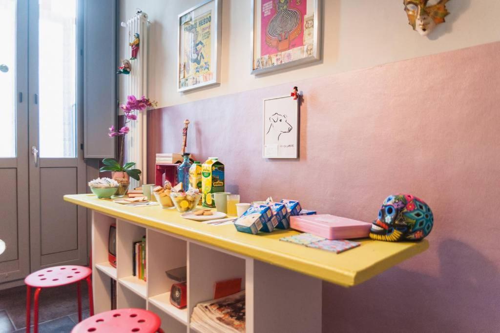 Casa Dani&Swing Bed&Books Bed and Breakfast Turin Exteriör bild