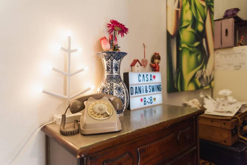 Casa Dani&Swing Bed&Books Bed and Breakfast Turin Exteriör bild